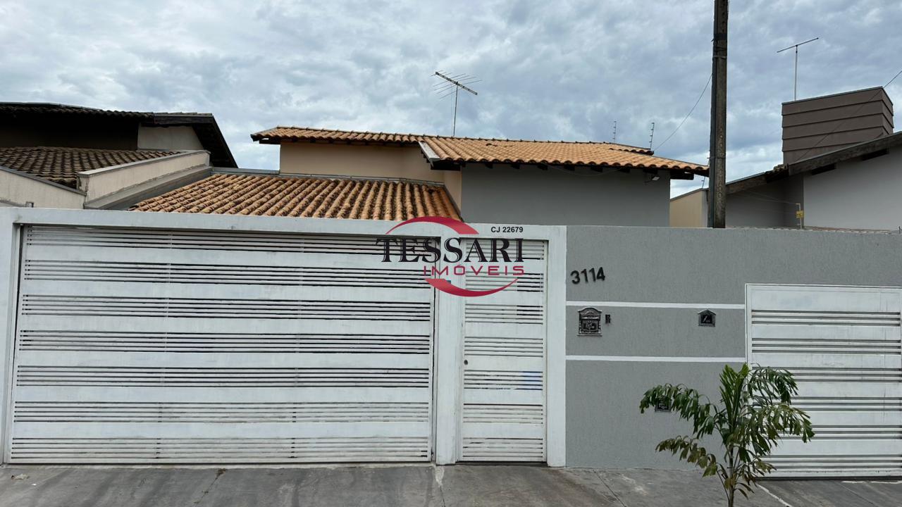 Casa com 3 quartos à venda, 160m² — foto 1 de 25