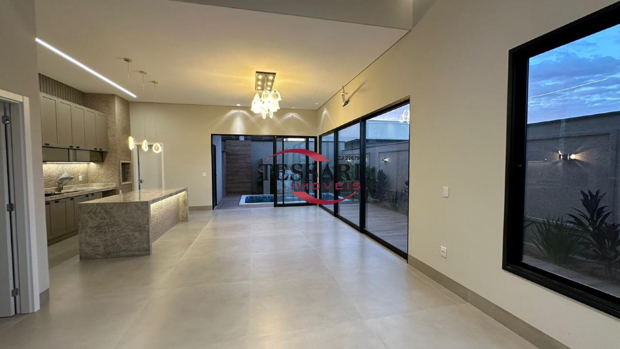 Casa de Condomínio com 3 quartos à venda, 211m² — foto 5 de 21