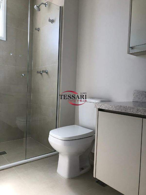 Apartamento com 2 quartos para aluguel, 70m² — foto 17 de 29