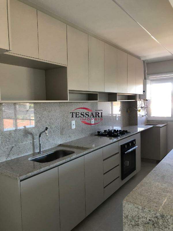Apartamento com 2 quartos para aluguel, 70m² — foto 7 de 29