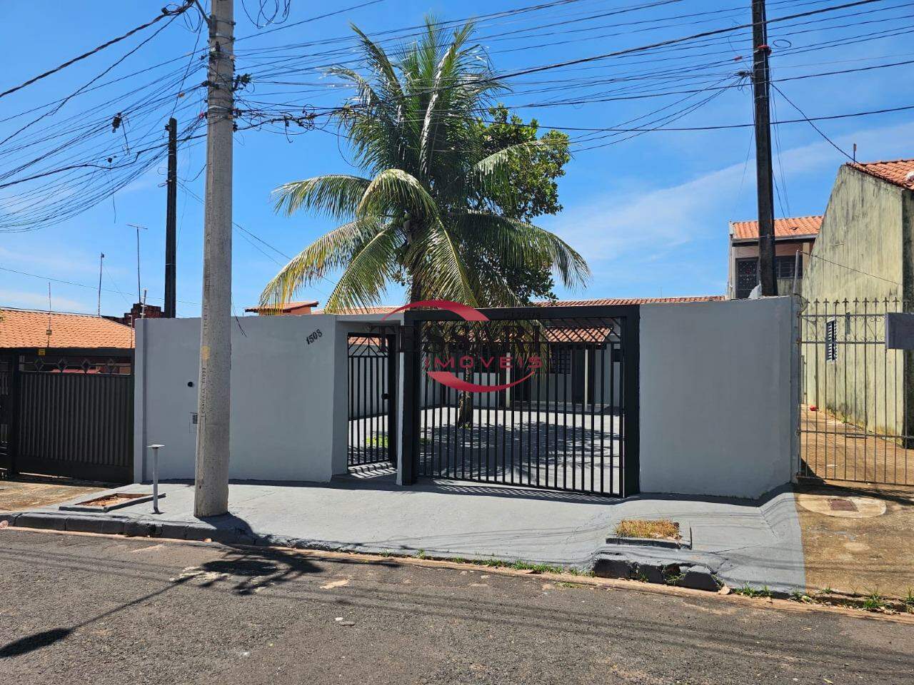 Casa com 1 quarto à venda, 60m² — foto 1 de 14