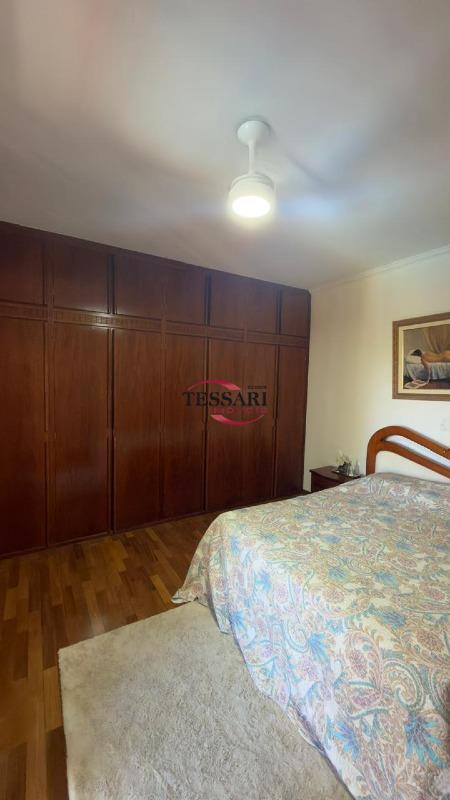 Sobrado com 5 quartos à venda, 408m² — foto 8 de 27