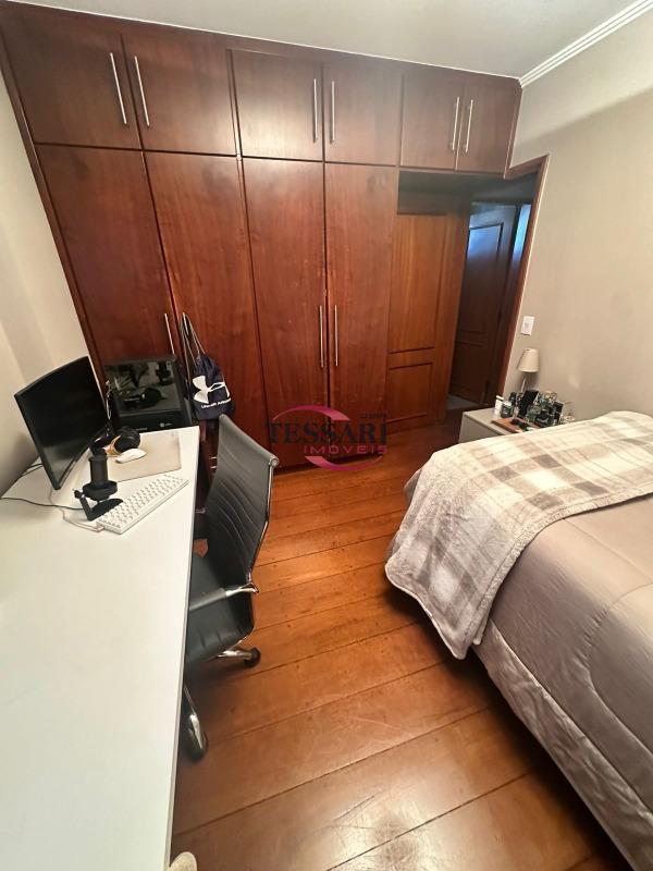 Apartamento com 3 quartos à venda, 132m² — foto 7 de 19