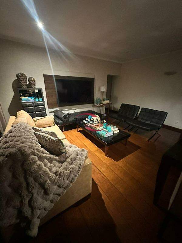 Apartamento com 3 quartos à venda, 132m² — foto 9 de 19