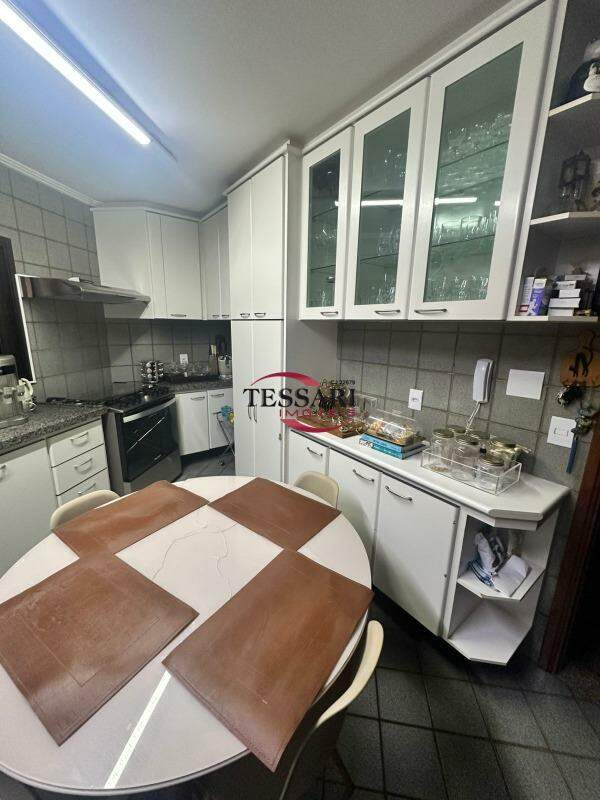 Apartamento com 3 quartos à venda, 132m² — foto 5 de 19