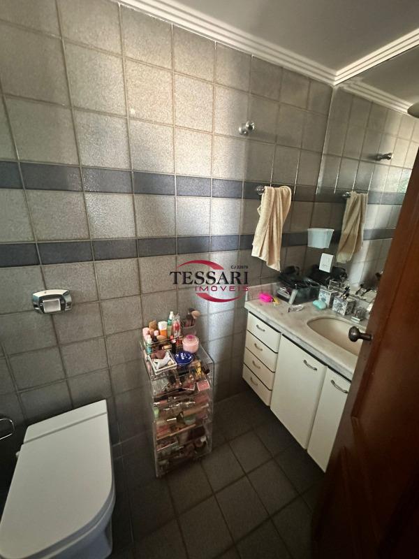 Apartamento com 3 quartos à venda, 132m² — foto 18 de 19