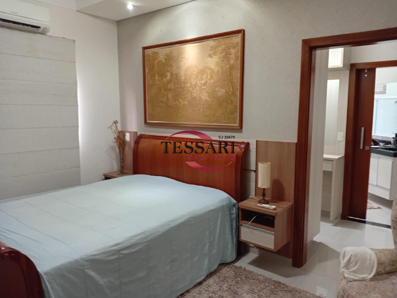 Casa de Condomínio com 3 quartos à venda, 251m² — foto 18 de 20