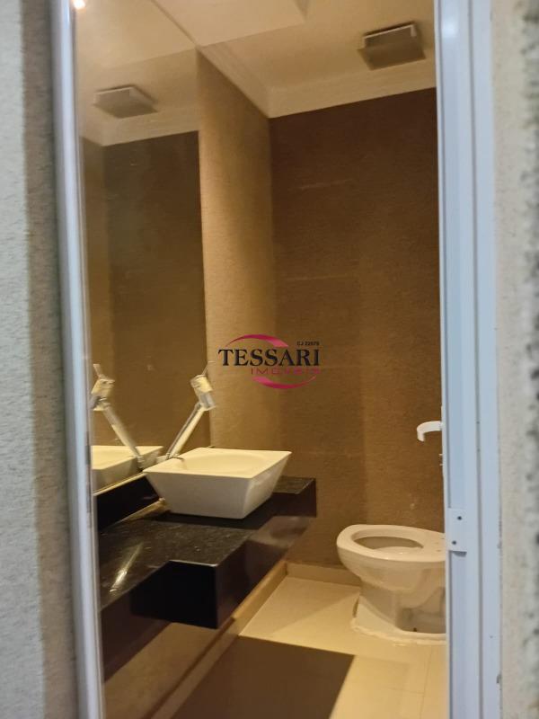Casa de Condomínio com 3 quartos à venda, 251m² — foto 7 de 20