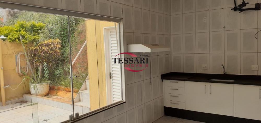 Casa de Condomínio com 3 quartos para aluguel, 120m² — foto 4 de 20