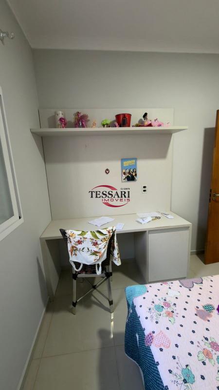 Casa com 3 quartos à venda, 216m² — foto 16 de 25