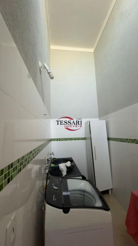 Casa com 3 quartos à venda, 216m² — foto 10 de 25