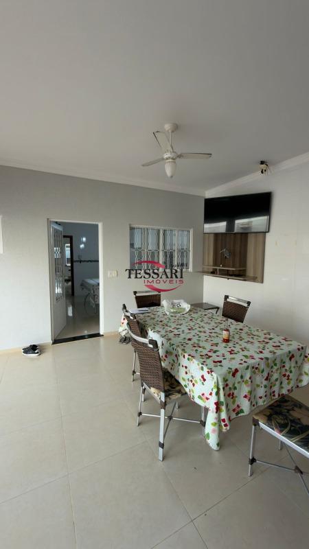Casa com 3 quartos à venda, 216m² — foto 7 de 25