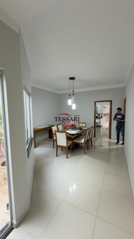 Casa com 3 quartos à venda, 216m² — foto 19 de 25