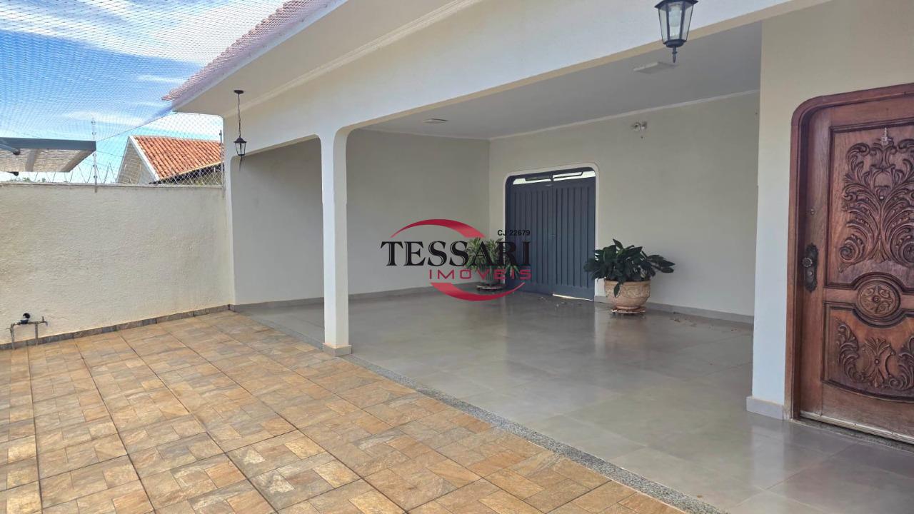 Casa com 4 quartos à venda, 320m² — foto 3 de 25