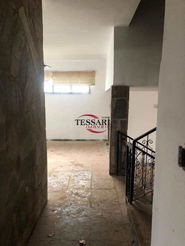 Casa com 3 quartos à venda, 235m² — foto 9 de 30