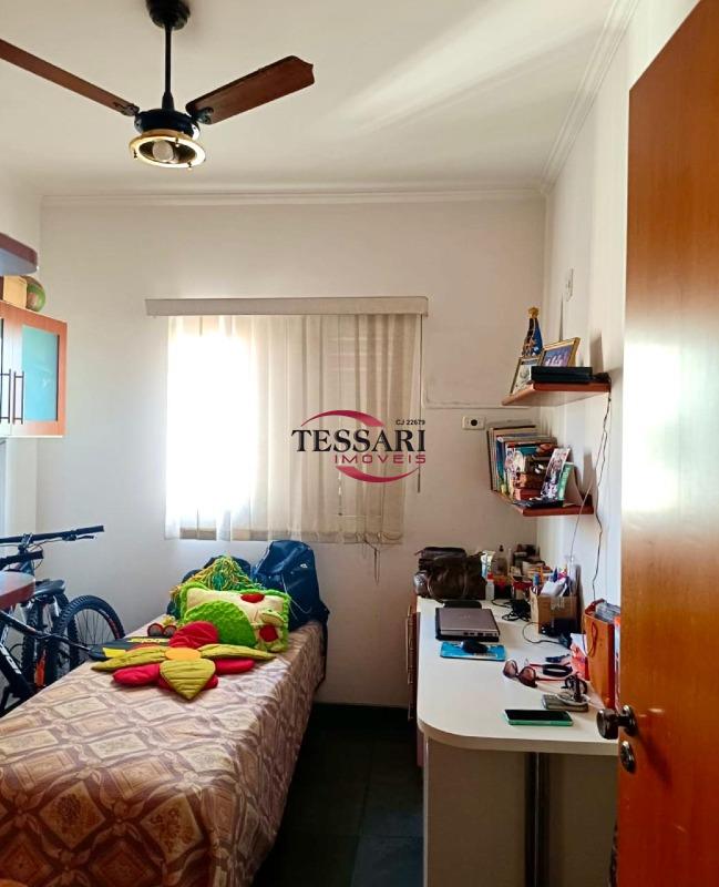 Apartamento com 2 quartos à venda, 80m² — foto 18 de 21