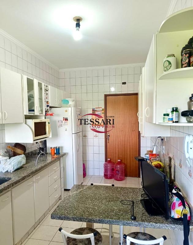 Apartamento com 2 quartos à venda, 80m² — foto 10 de 21