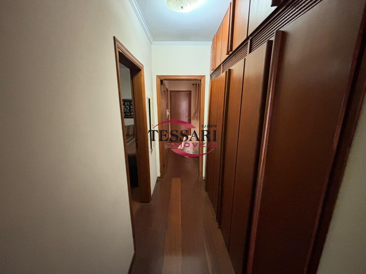 Apartamento com 4 quartos à venda, 200m² — foto 15 de 26
