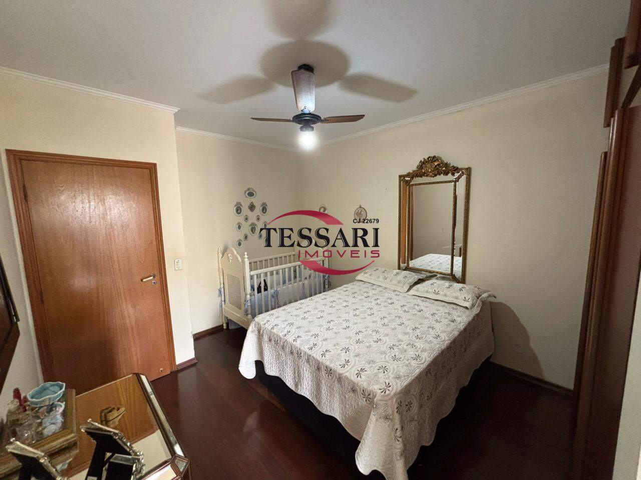 Apartamento com 4 quartos à venda, 200m² — foto 10 de 26