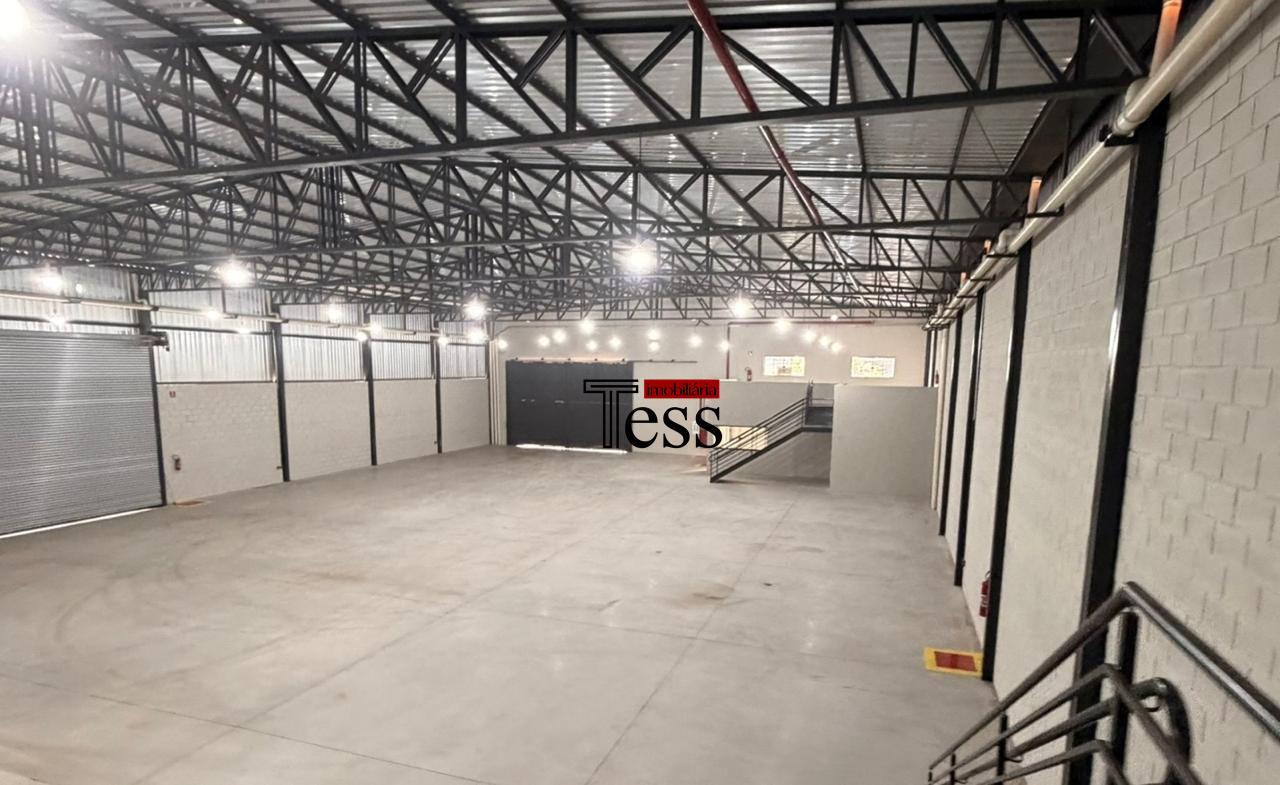 Loja / Salão / Ponto Comercial para aluguel, 1200m² — foto 5 de 17
