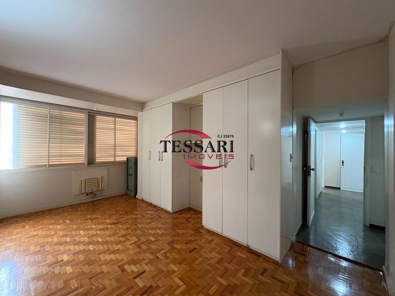 Apartamento com 3 quartos à venda, 216m² — foto 16 de 26