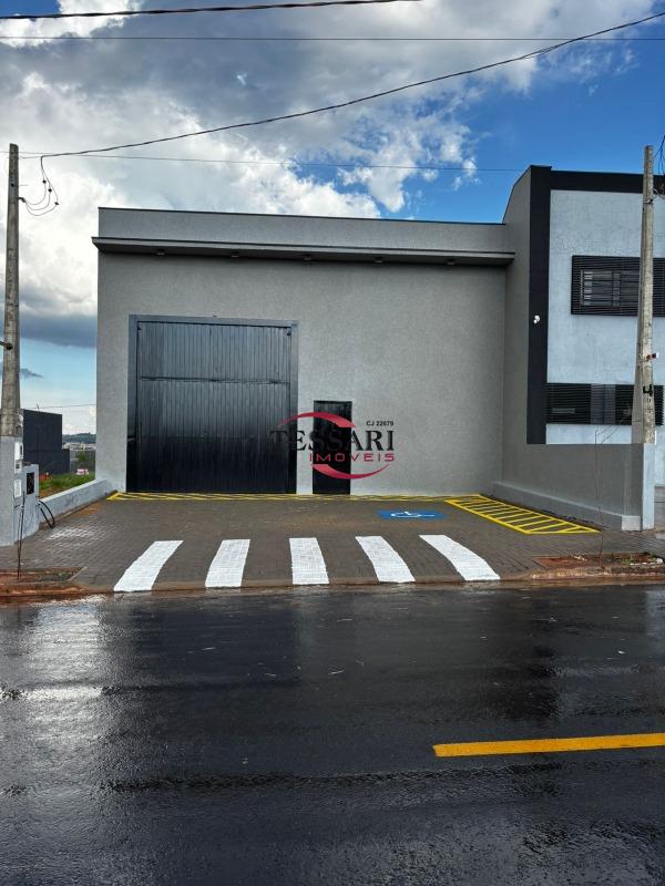 Loja / Salão / Ponto Comercial à venda, 155m² — foto 1 de 6