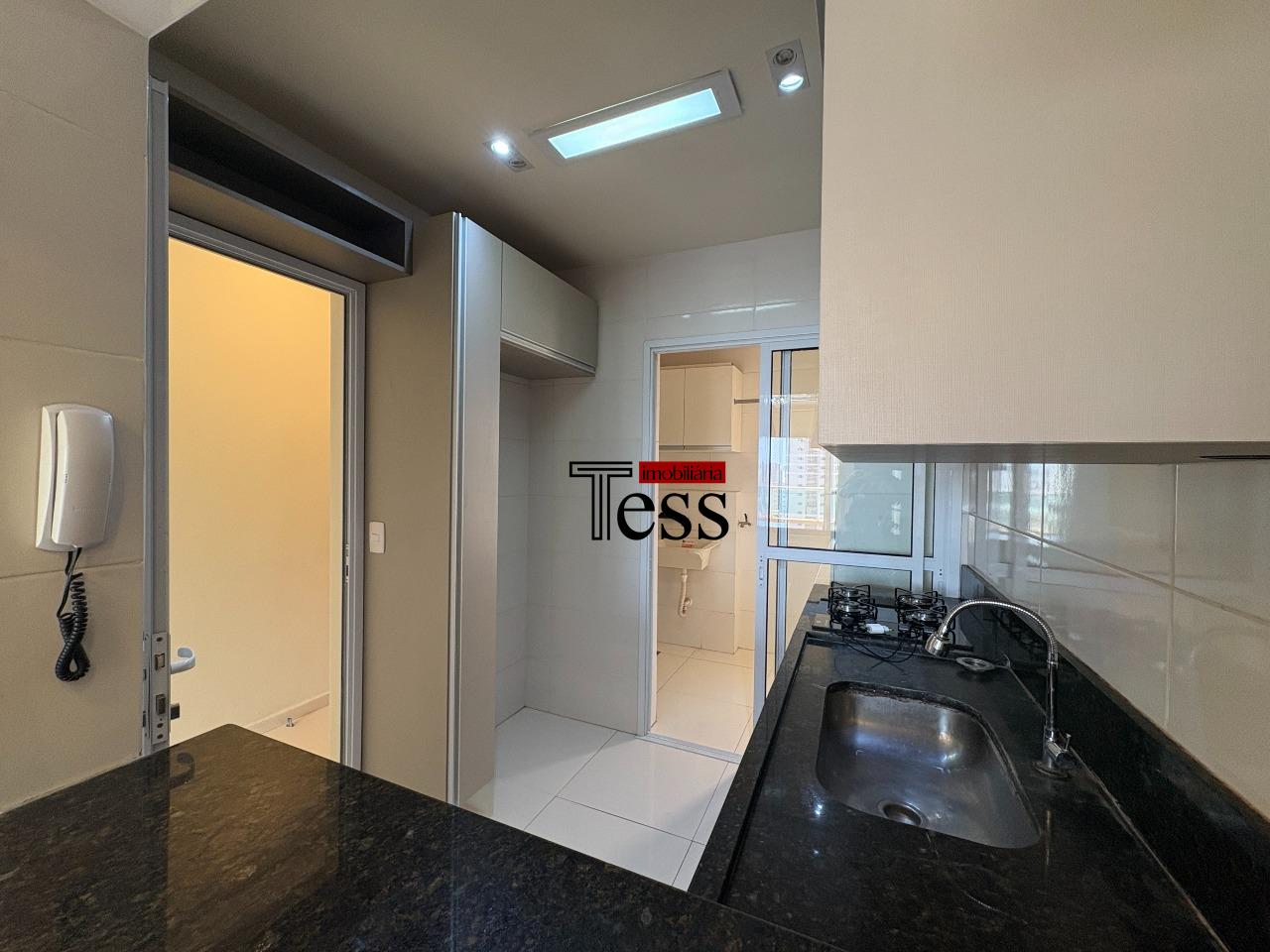 Apartamento com 2 quartos à venda, 70m² — foto 12 de 25