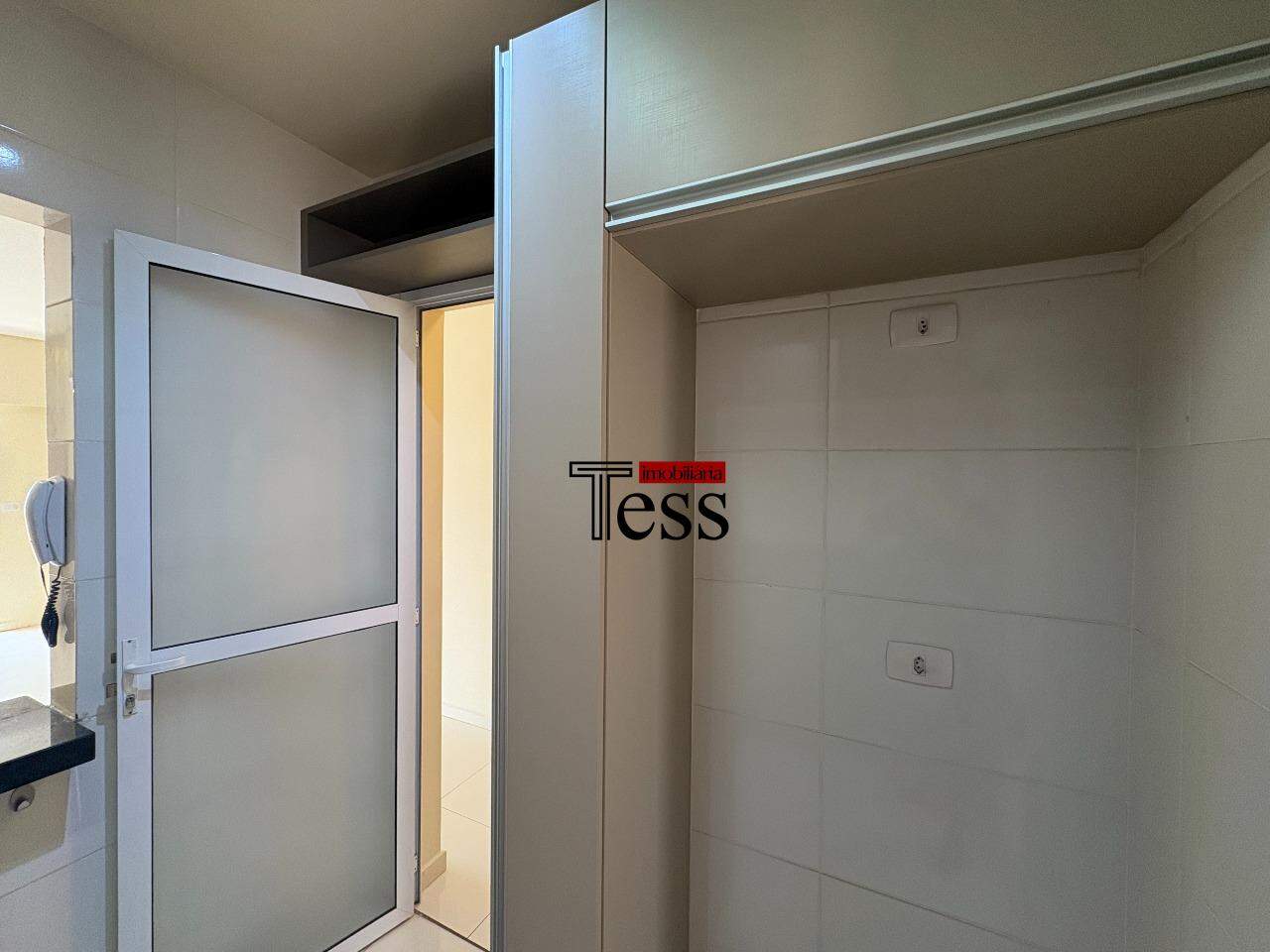 Apartamento com 2 quartos à venda, 70m² — foto 13 de 25