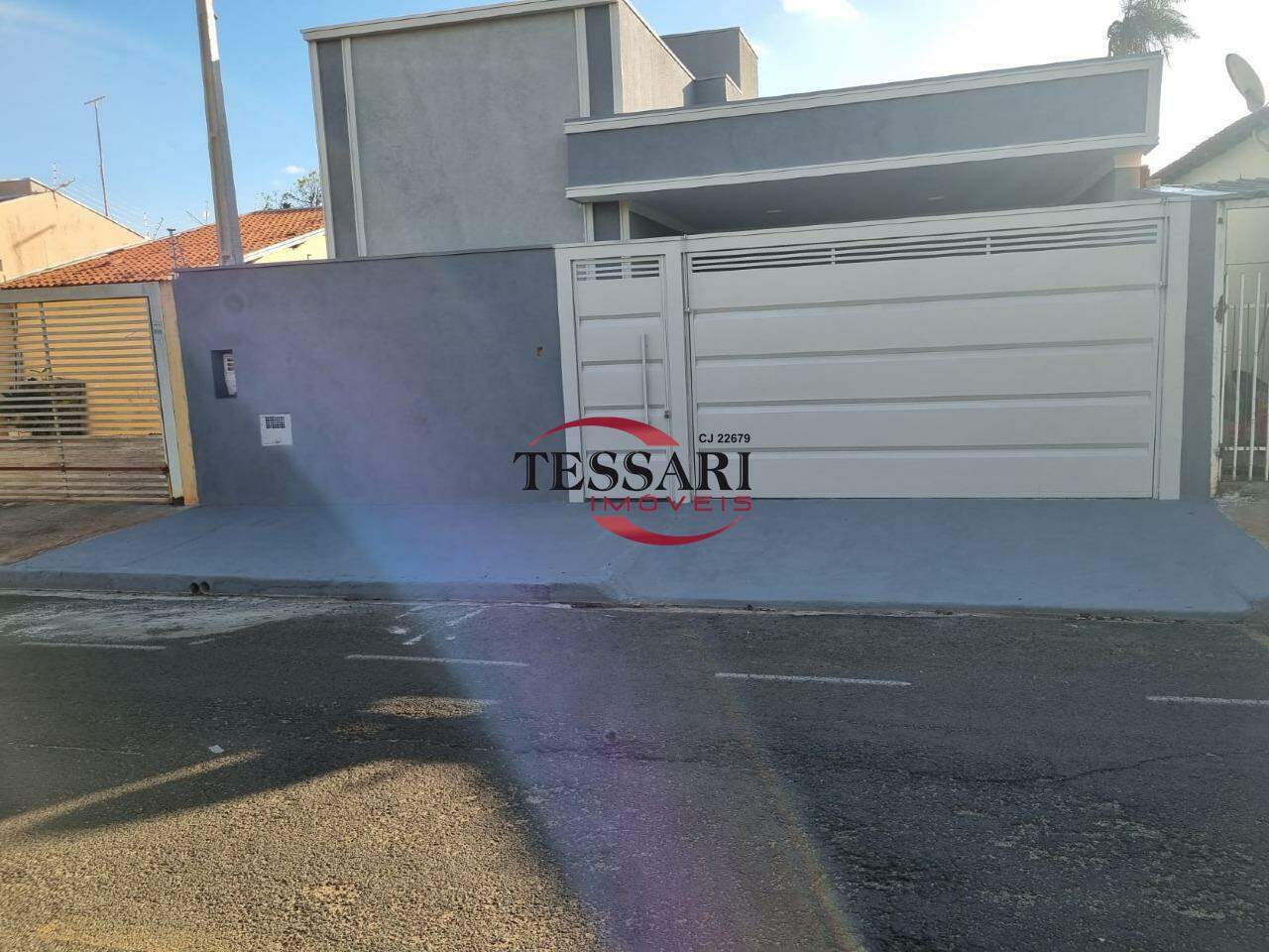 Casa com 3 quartos para aluguel, 118m² — foto 1 de 30