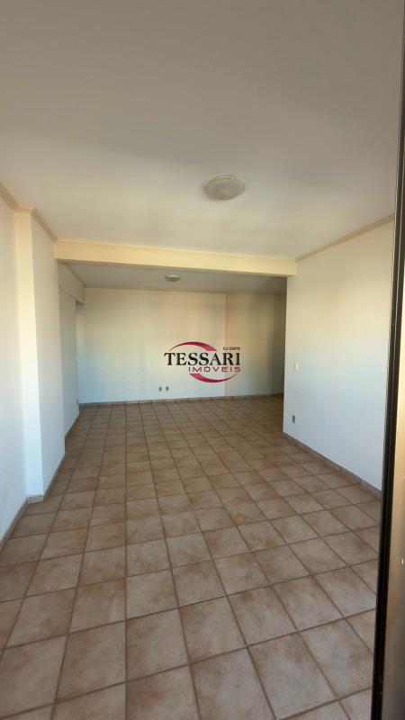 Apartamento com 3 quartos à venda, 128m² — foto 5 de 21