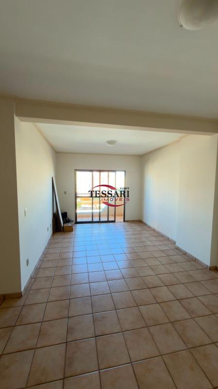 Apartamento com 3 quartos à venda, 128m² — foto 4 de 21