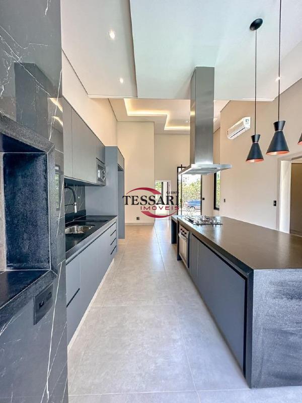 Casa de Condomínio com 3 quartos à venda, 175m² — foto 8 de 21