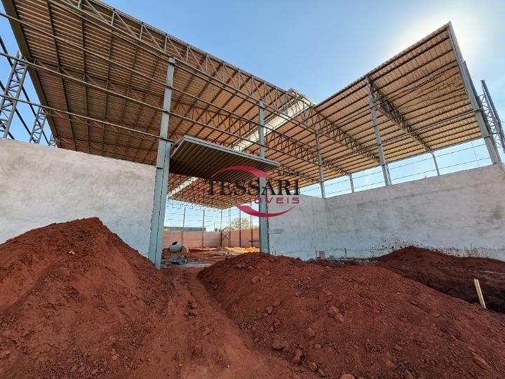 Loja / Salão / Ponto Comercial à venda, 2800m² — foto 2 de 19