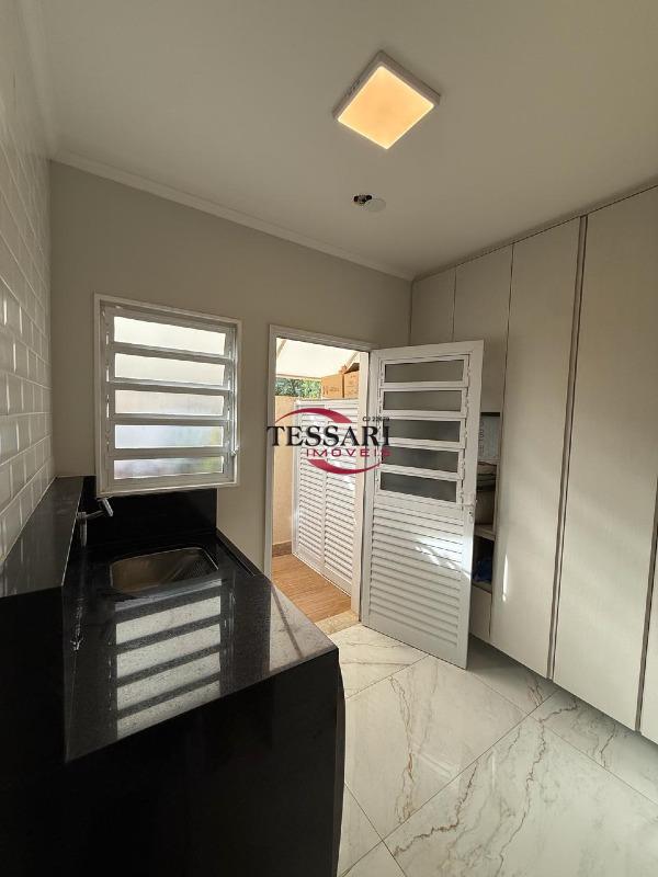 Casa de Condomínio com 3 quartos à venda, 162m² — foto 10 de 21