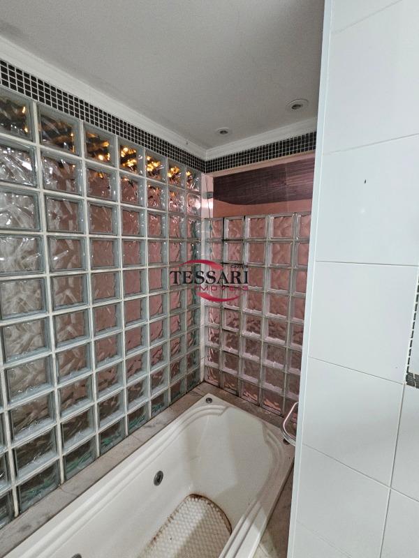 Casa com 3 quartos à venda, 173m² — foto 19 de 23