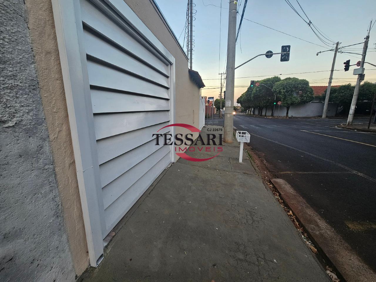Casa com 3 quartos à venda, 173m² — foto 3 de 23