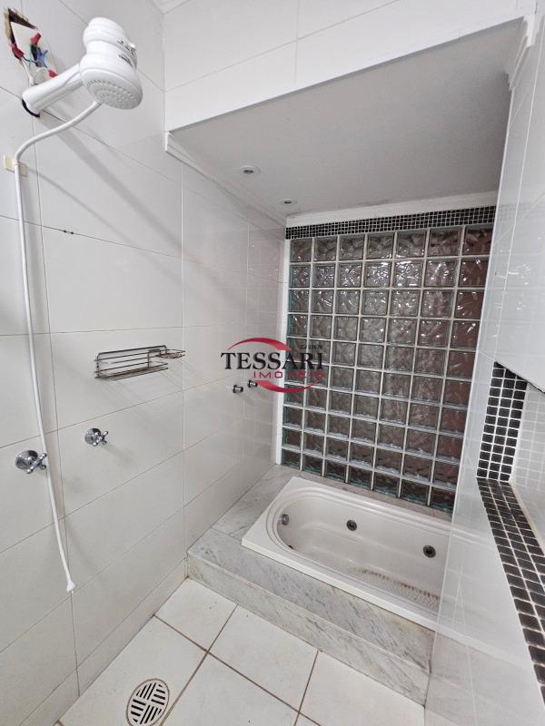 Casa com 3 quartos à venda, 173m² — foto 21 de 23