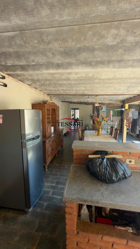 Casa com 3 quartos à venda, 212m² — foto 23 de 26