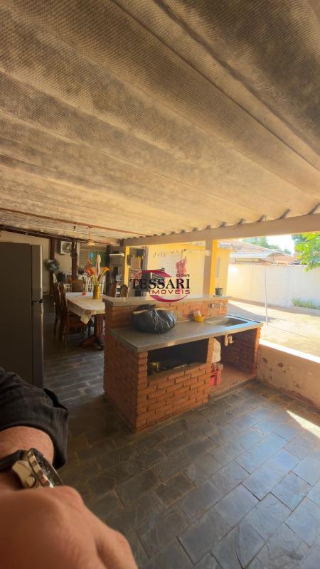 Casa com 3 quartos à venda, 212m² — foto 24 de 26