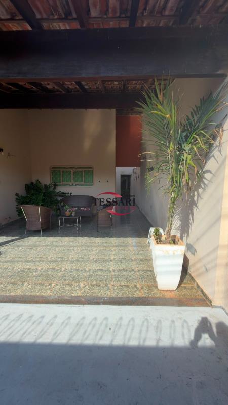 Casa com 3 quartos à venda, 212m² — foto 5 de 26