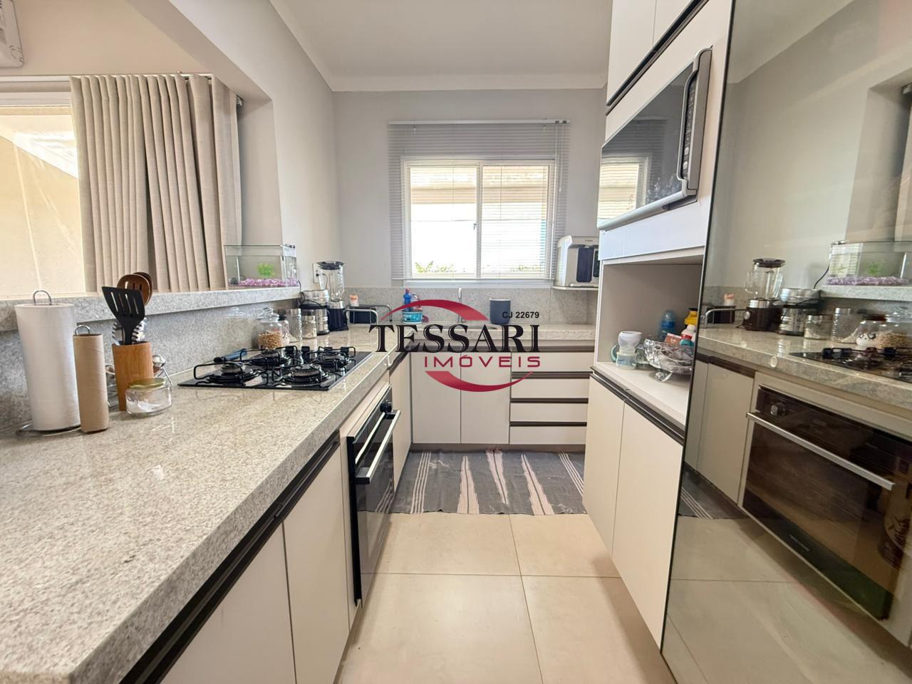 Casa de Condomínio com 3 quartos à venda, 140m² — foto 8 de 27