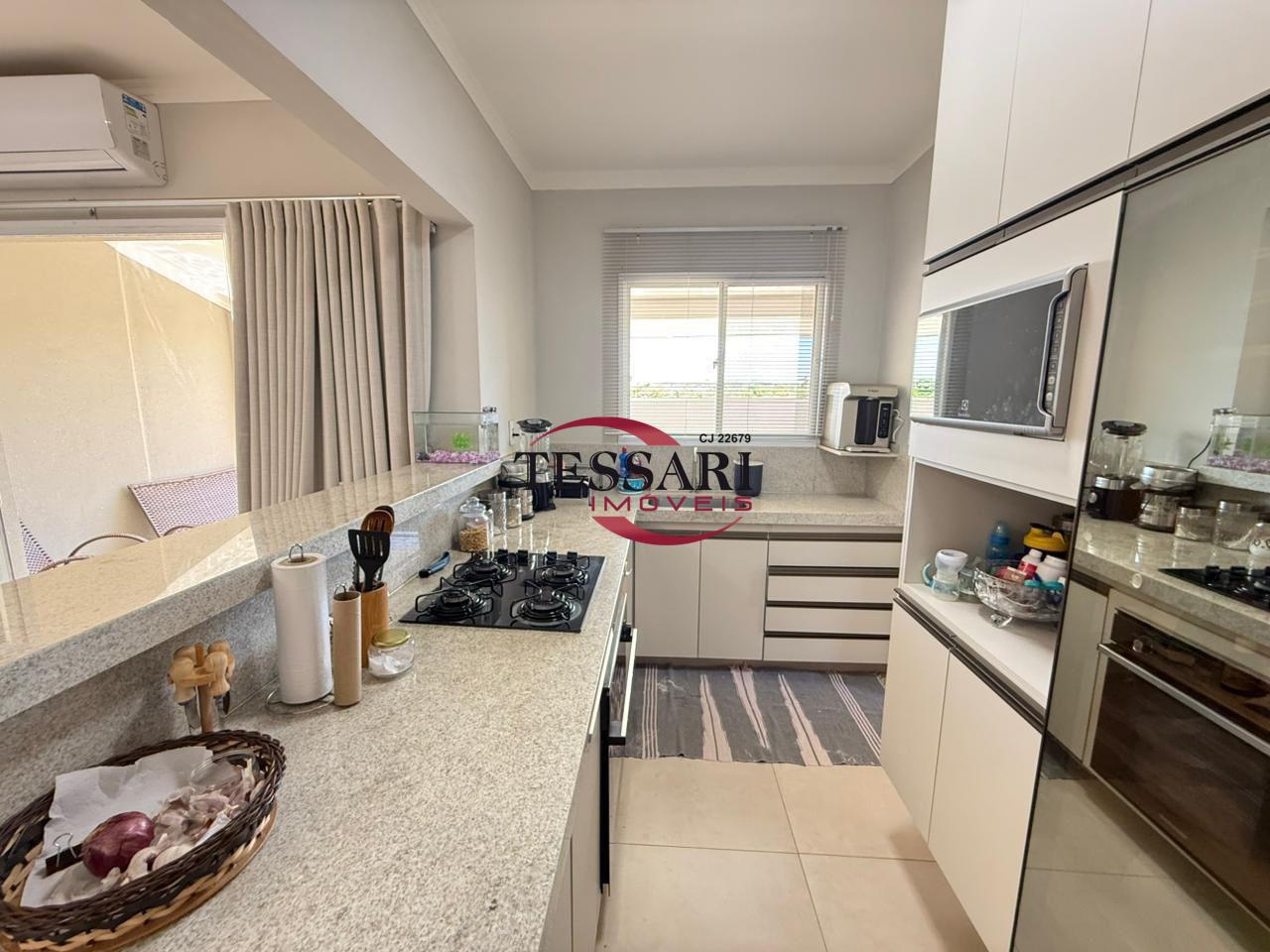 Casa de Condomínio com 3 quartos à venda, 140m² — foto 9 de 27
