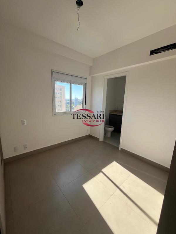 Apartamento com 3 quartos para aluguel, 82m² — foto 12 de 30