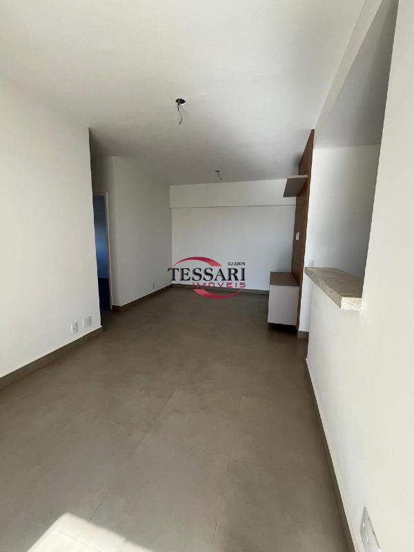 Apartamento com 3 quartos para aluguel, 82m² — foto 7 de 29