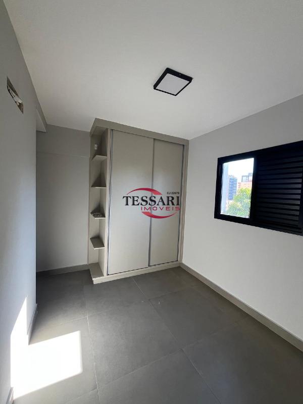 Apartamento com 3 quartos para aluguel, 80m² — foto 18 de 26