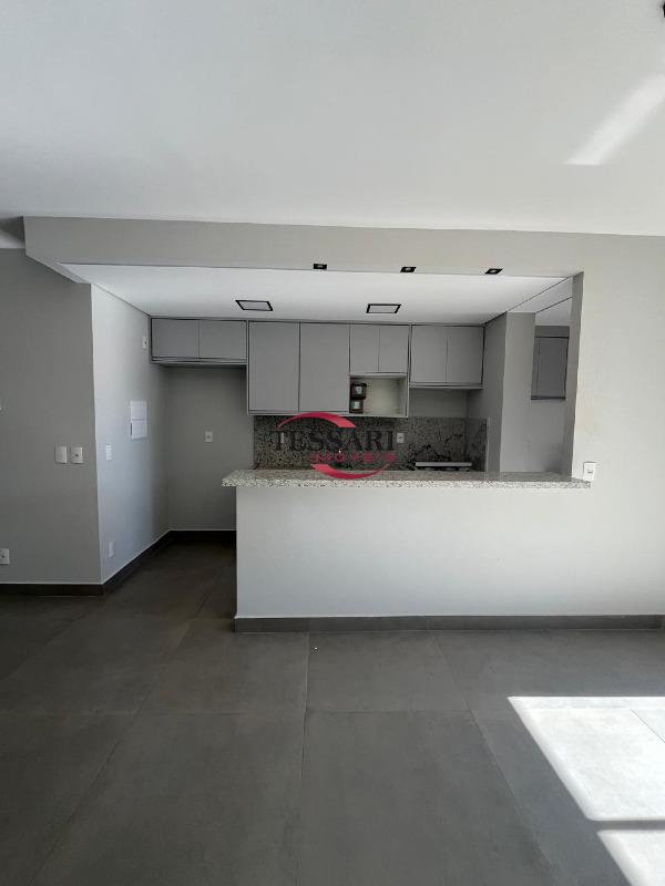 Apartamento com 3 quartos para aluguel, 80m² — foto 8 de 26