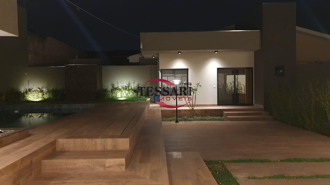 Casa com 4 quartos à venda, 430m² — foto 18 de 30