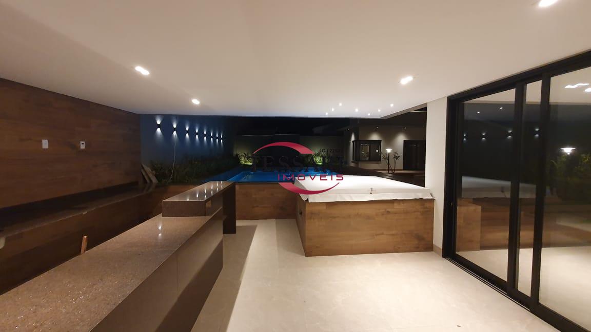Casa com 4 quartos à venda, 430m² — foto 17 de 30