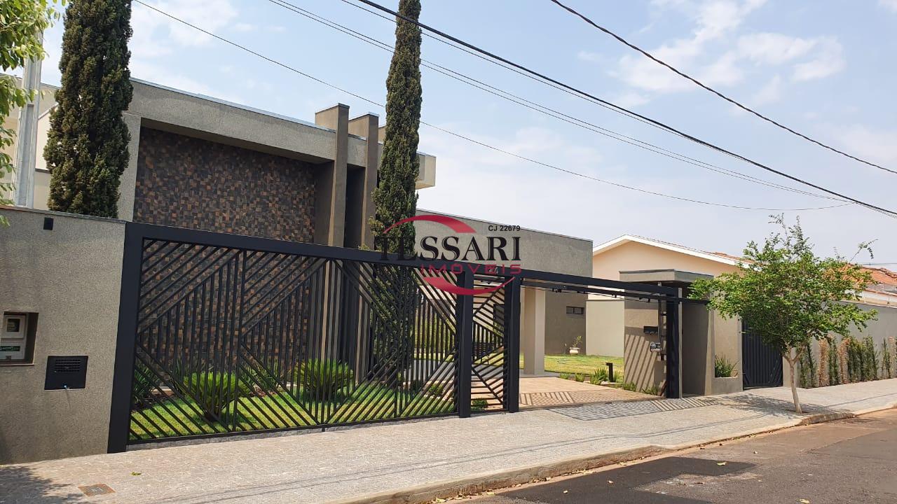 Casa com 4 quartos à venda, 430m² — foto 1 de 30
