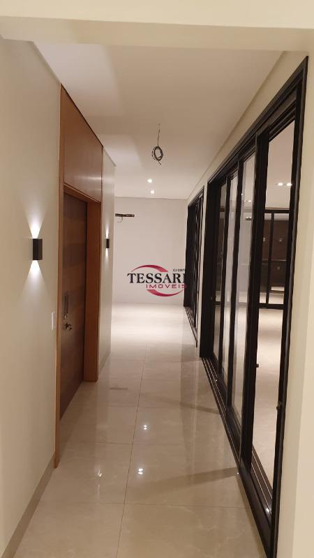 Casa com 4 quartos à venda, 430m² — foto 20 de 30